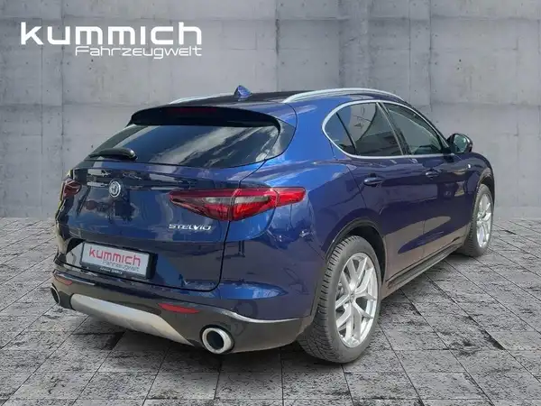 ALFA ROMEO STELVIO LUSSO (4/15)