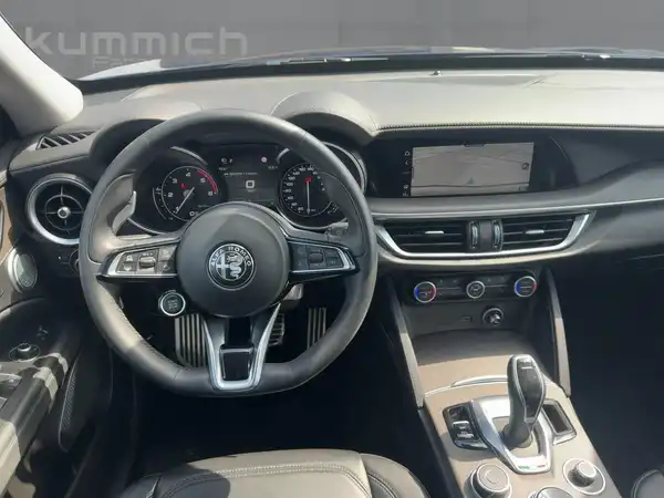 ALFA ROMEO STELVIO LUSSO (8/15)