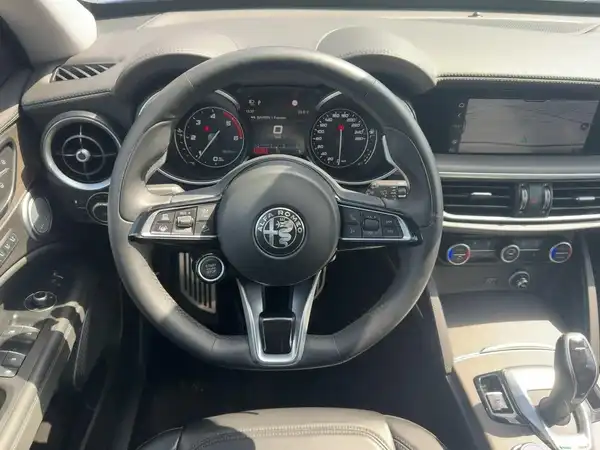 ALFA ROMEO STELVIO LUSSO (9/15)