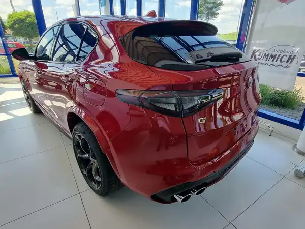 ALFA ROMEO STELVIO QUADRIFOGLIO (2/15)