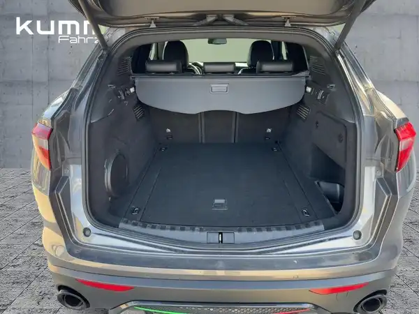 ALFA ROMEO STELVIO (13/15)
