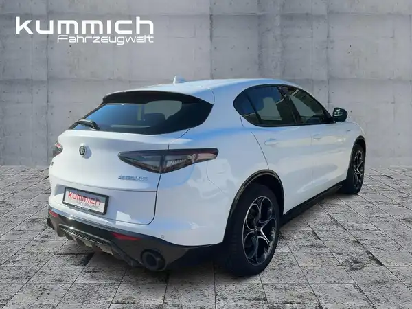 ALFA ROMEO STELVIO VELOCE (4/15)