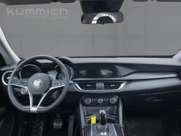 ALFA ROMEO STELVIO SUPER (8/15)