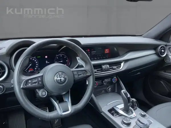 ALFA ROMEO STELVIO SPRINT (8/15)