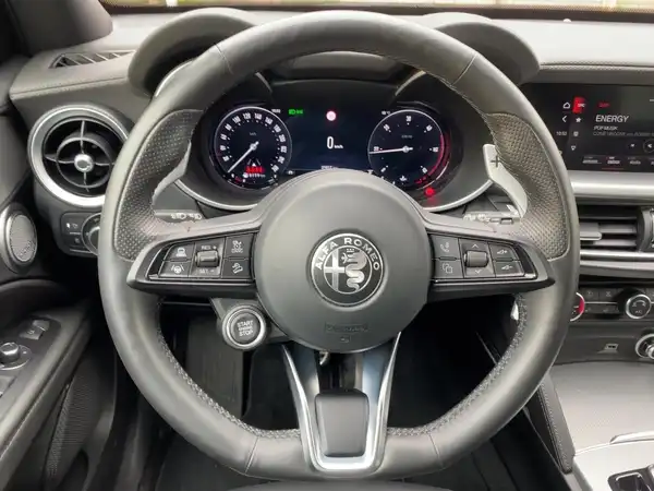 ALFA ROMEO STELVIO SPRINT (9/15)