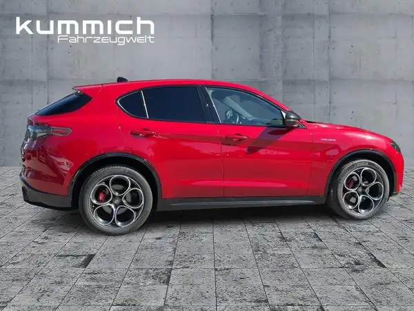 ALFA ROMEO STELVIO VELOCE (3/15)