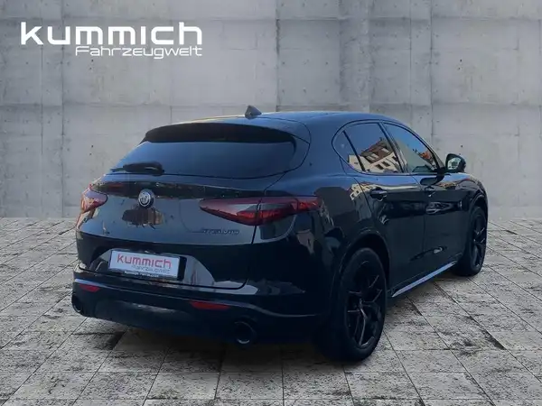 ALFA ROMEO STELVIO VELOCE (4/15)
