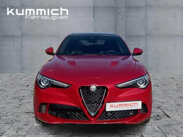 ALFA ROMEO STELVIO QUADRIFOGLIO (2/15)