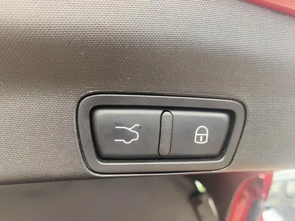 ALFA ROMEO STELVIO (13/15)