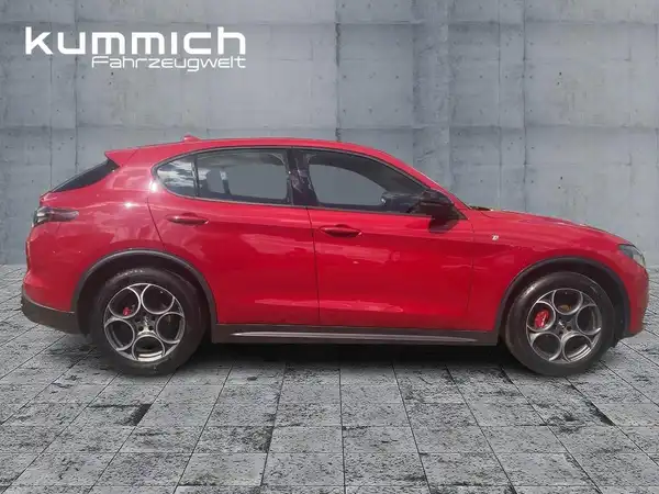 ALFA ROMEO STELVIO (3/15)