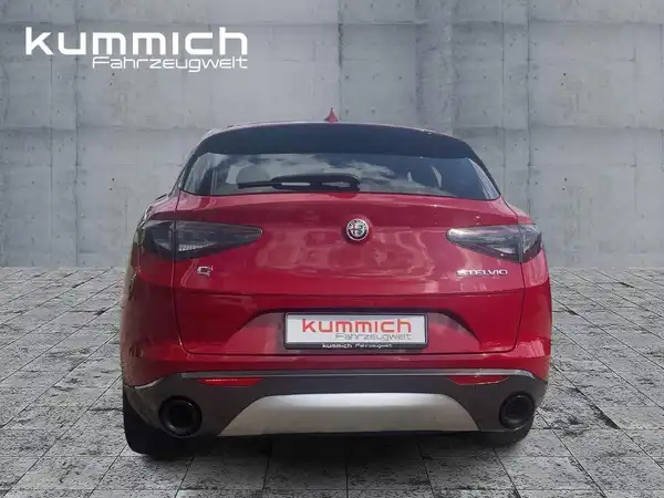 ALFA ROMEO STELVIO (5/15)