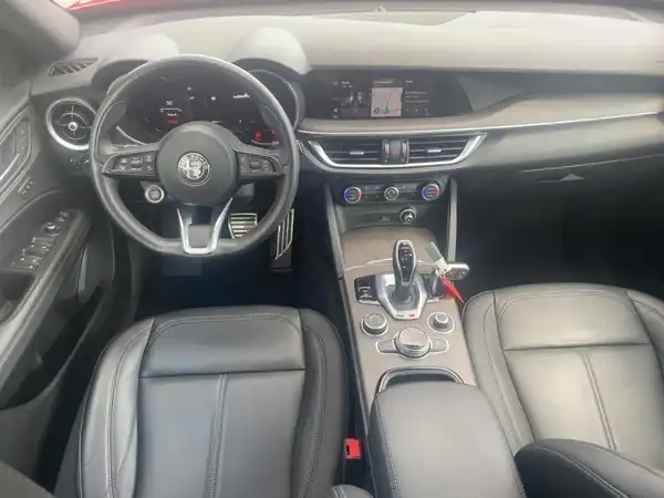 ALFA ROMEO STELVIO (7/15)