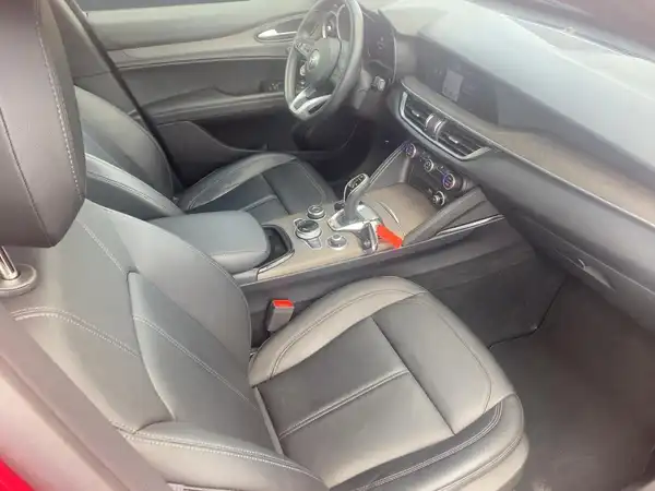 ALFA ROMEO STELVIO (10/15)