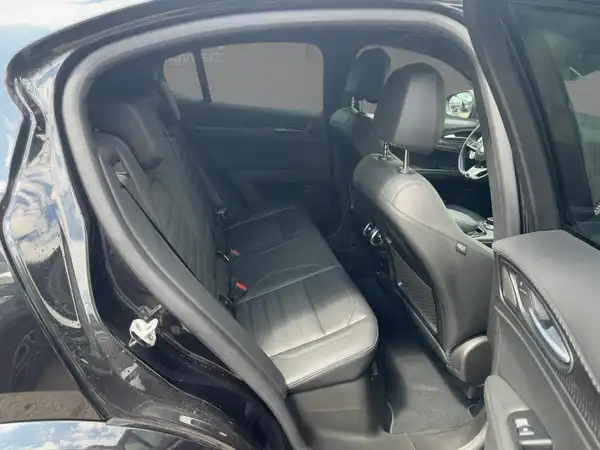 ALFA ROMEO STELVIO QUADRIFOGLIO (12/15)