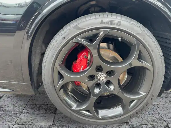 ALFA ROMEO STELVIO VELOCE (7/15)