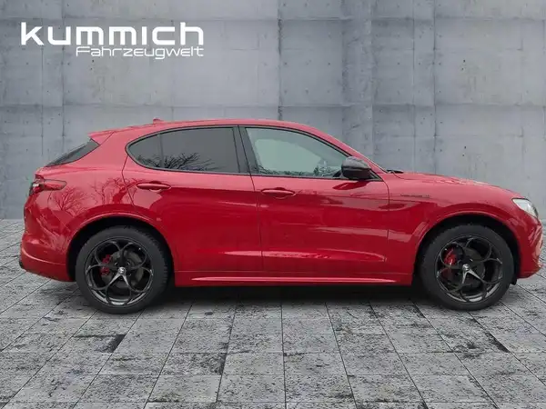 ALFA ROMEO STELVIO VELOCE (3/15)