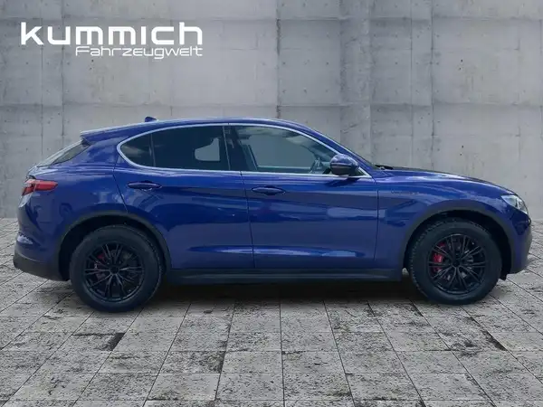 ALFA ROMEO STELVIO SUPER (3/15)