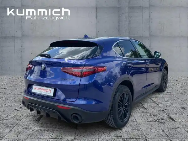 ALFA ROMEO STELVIO SUPER (4/15)