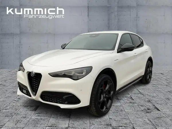 ALFA ROMEO STELVIO VELOCE (1/15)