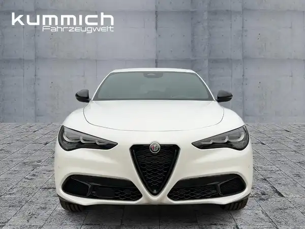 ALFA ROMEO STELVIO VELOCE (2/15)