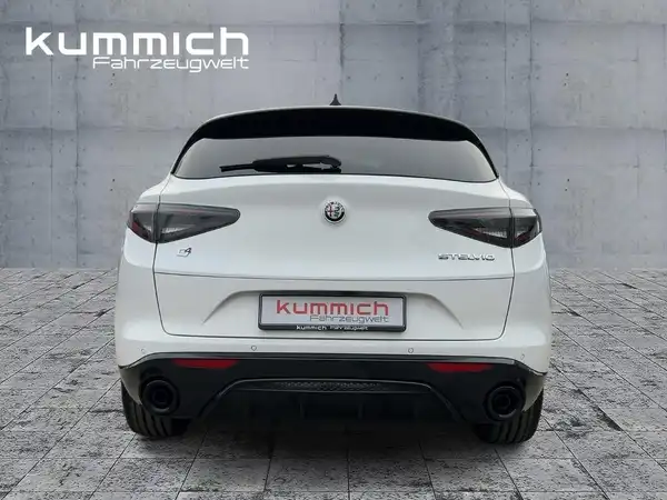 ALFA ROMEO STELVIO VELOCE (5/15)