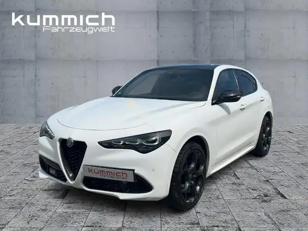 ALFA ROMEO STELVIO (1/15)