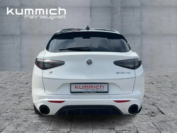 ALFA ROMEO STELVIO (5/15)