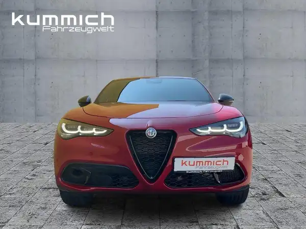 ALFA ROMEO STELVIO VELOCE (2/15)