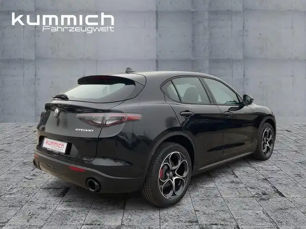 ALFA ROMEO STELVIO SPRINT (4/15)