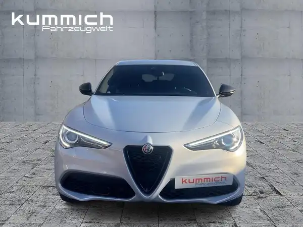 ALFA ROMEO STELVIO VELOCE (2/15)