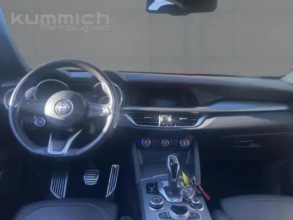 ALFA ROMEO STELVIO VELOCE (8/15)