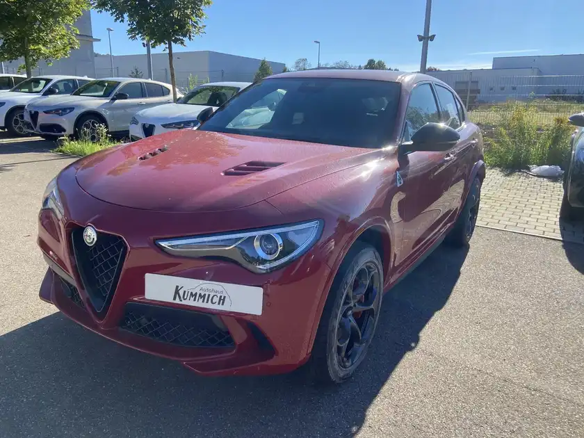 ALFA ROMEO STELVIO QUADRIFOGLIO (1/12)
