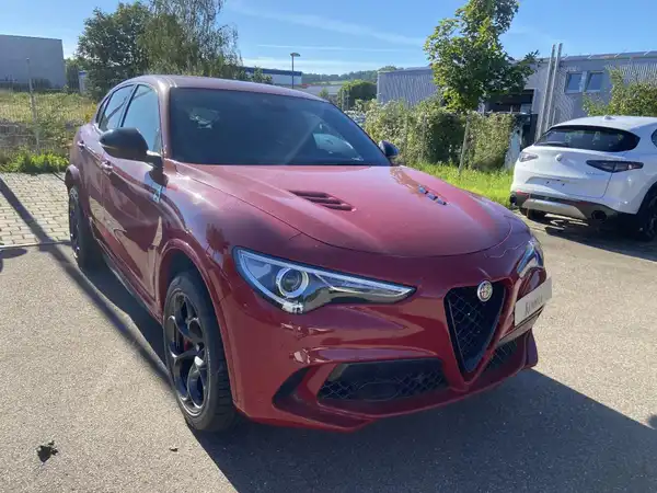 ALFA ROMEO STELVIO QUADRIFOGLIO (3/12)