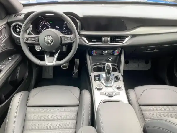 ALFA ROMEO STELVIO VELOCE (8/15)