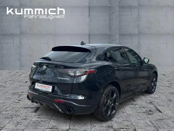 ALFA ROMEO STELVIO (4/15)