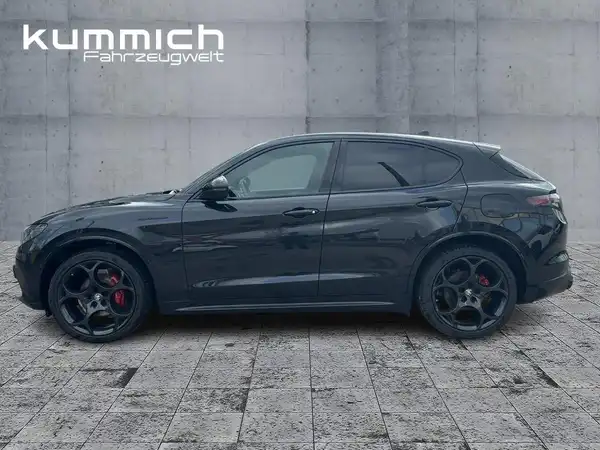 ALFA ROMEO STELVIO (6/15)