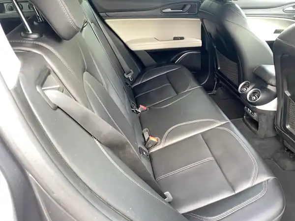 ALFA ROMEO STELVIO SUPER (12/15)