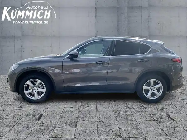 ALFA ROMEO STELVIO SUPER (6/15)
