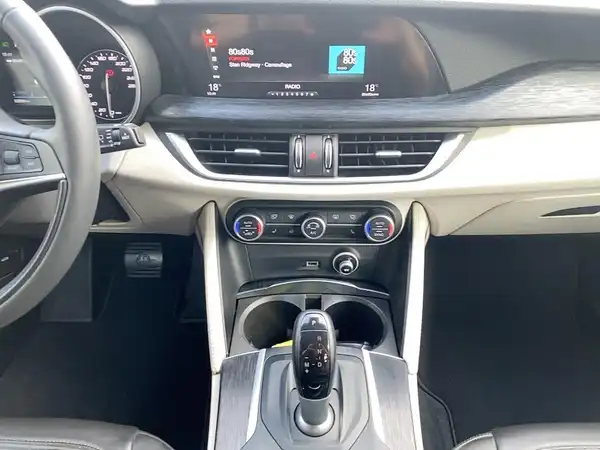 ALFA ROMEO STELVIO SUPER (10/15)