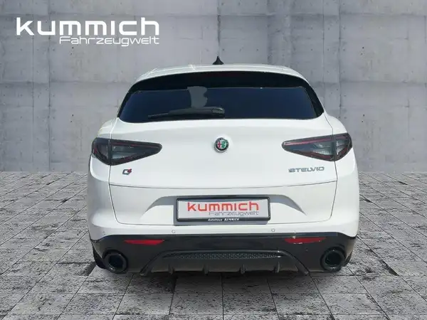 ALFA ROMEO STELVIO VELOCE (5/15)