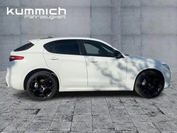 ALFA ROMEO STELVIO VELOCE (3/15)