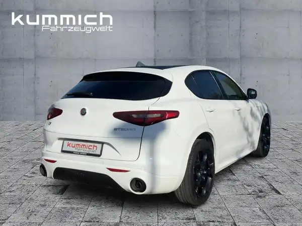 ALFA ROMEO STELVIO VELOCE (4/15)