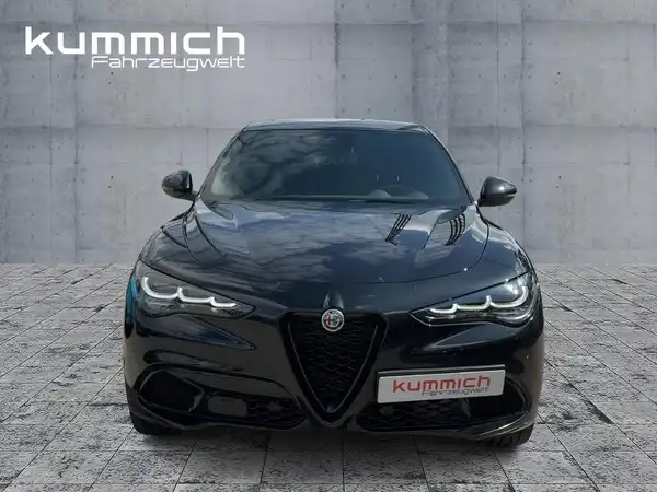 ALFA ROMEO STELVIO VELOCE (2/15)