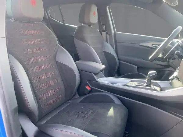 ALFA ROMEO TONALE VELOCE (11/15)