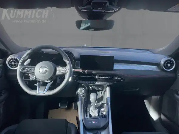 ALFA ROMEO TONALE VELOCE (8/15)