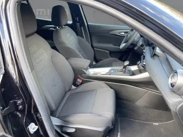 ALFA ROMEO TONALE SUPER (8/15)