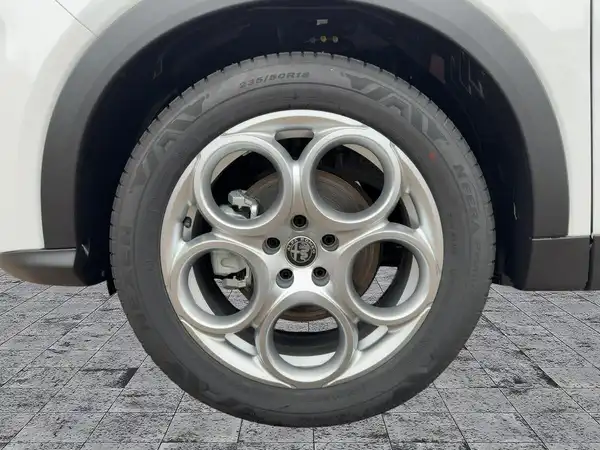 ALFA ROMEO TONALE SPRINT (7/15)