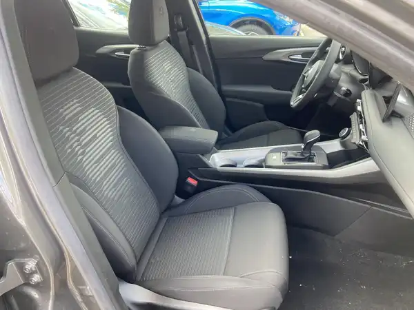 ALFA ROMEO TONALE SUPER (8/12)