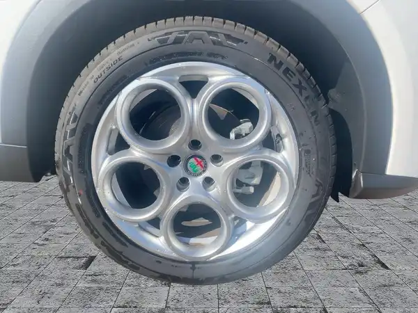 ALFA ROMEO TONALE SUPER (7/15)