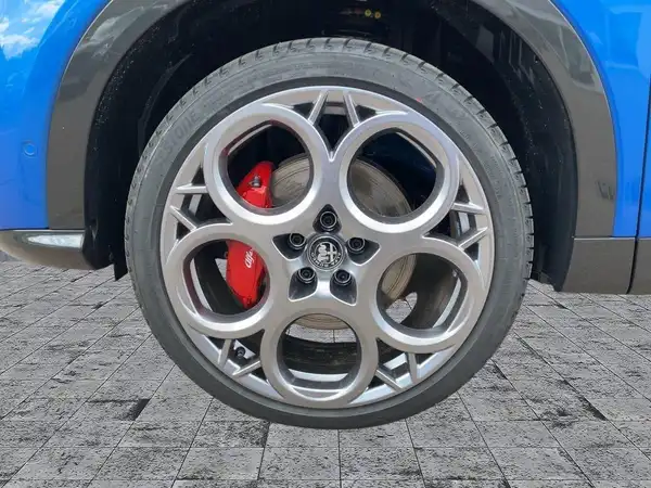 ALFA ROMEO TONALE VELOCE (7/15)